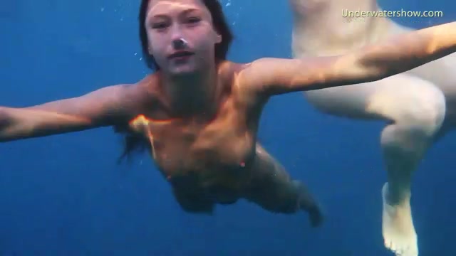 See Lean Naked Bodies Underwater In Ocean Alpha Porno