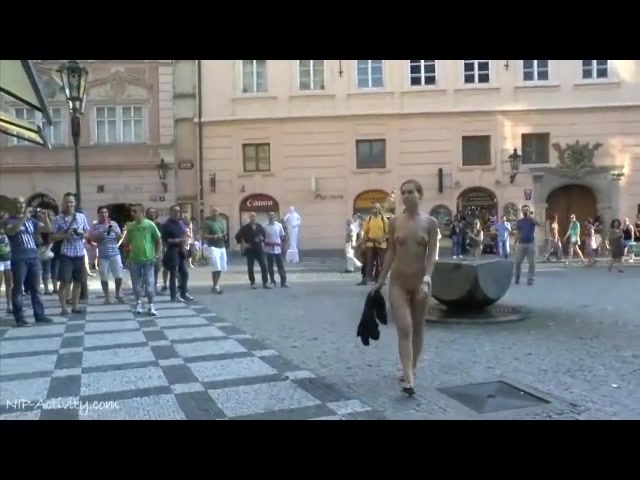 Naked Y Lady On A Busy Public Street Alpha Porno